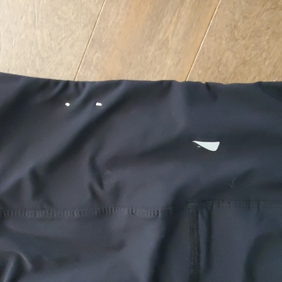 🆕️ NWOT Slit Leggings Marika🤸‍♀️ - Picture 7 of 7